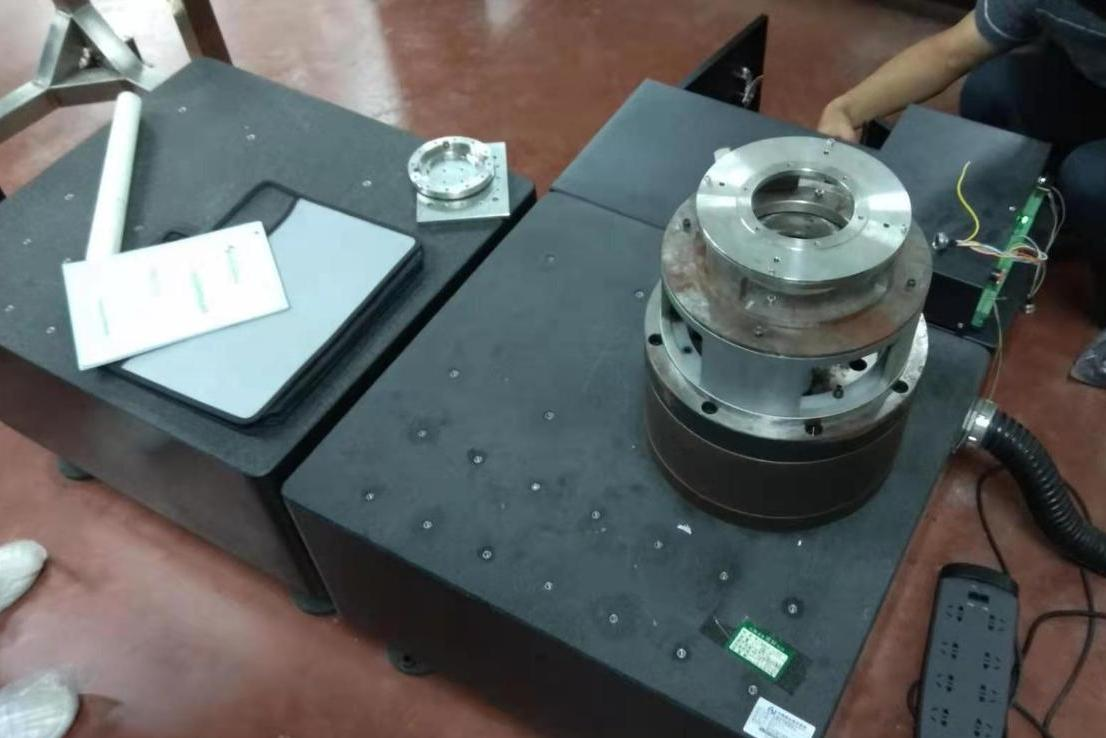 高精度角度測量機