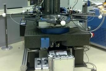 超高精密雙光路中心偏測(cè)量?jī)x